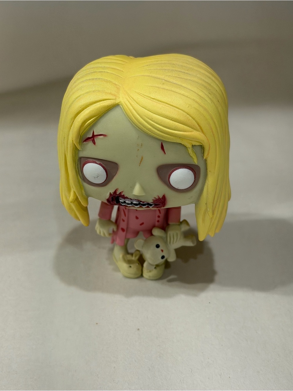 Funko Pop! WALKING DEAD Teddy Bear Girl(Loose Figure)